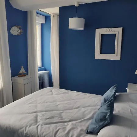 Les Fleurs Du Mont Bed & Breakfast Caux Exterior photo